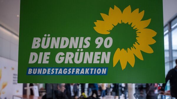 Das Logo der Fraktion von Bündnis90/Die Grünen., © Michael Kappeler/dpa/Symbolbild